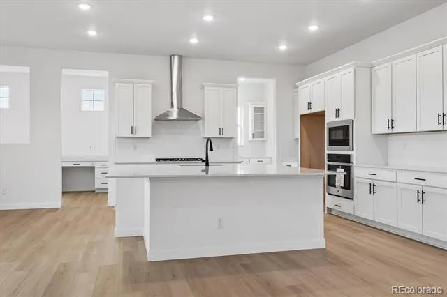 1715 Green Fern Point Castle Rock, CO 80104