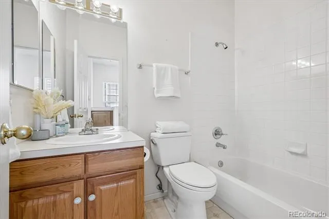 126 Woodland Court Highlands Ranch, CO 80126
