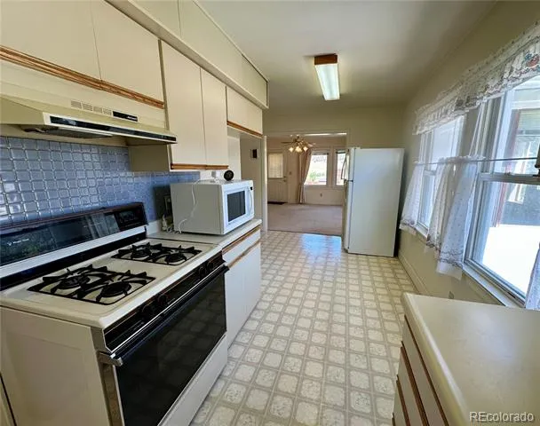 10240 US Highway 50 Howard, CO 81233
