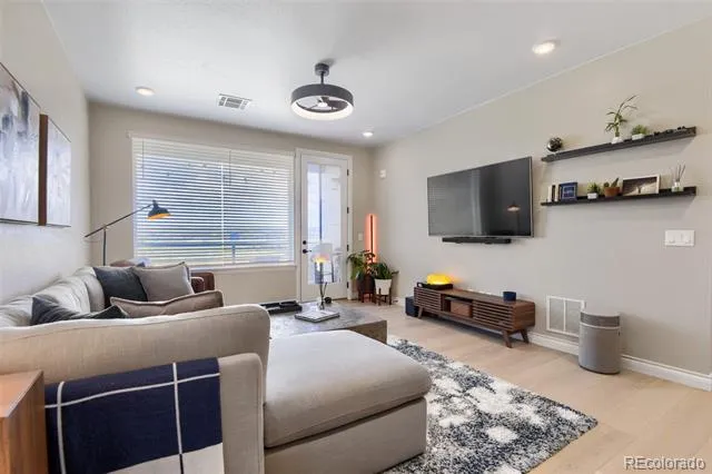 16860 Askins Loop #201 Parker, CO 80134