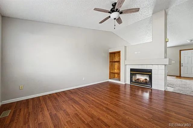 5458 S Perth Way Centennial, CO 80015