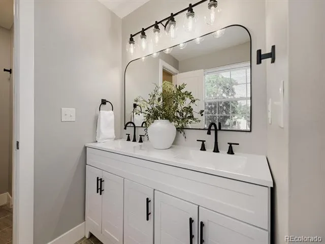 7782 W Glasgow Place Littleton, CO 80128