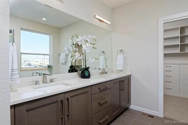2298 Star Hill Street Longmont, CO 80503
