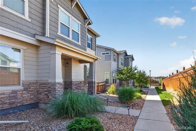 21719 E Quincy Circle Aurora, CO 80015