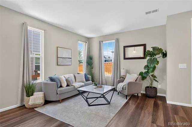 21719 E Quincy Circle Aurora, CO 80015