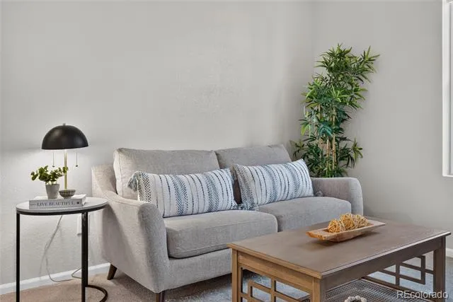 21719 E Quincy Circle Aurora, CO 80015