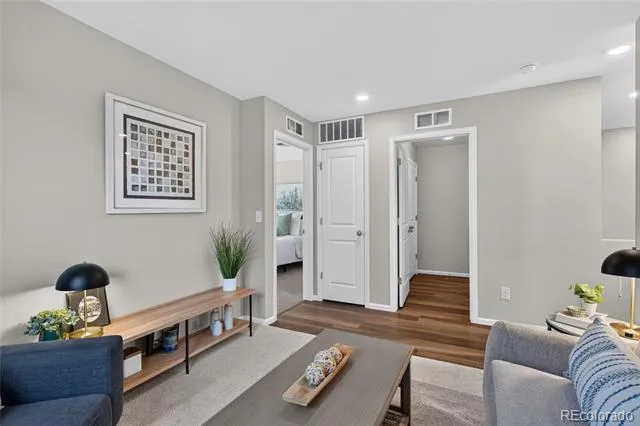 21719 E Quincy Circle Aurora, CO 80015