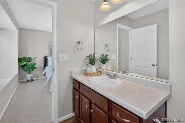 21719 E Quincy Circle Aurora, CO 80015