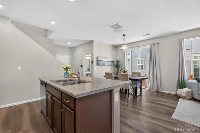 21719 E Quincy Circle Aurora, CO 80015