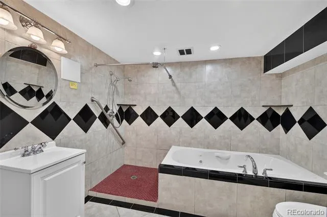 7900 W Layton Avenue #839 Littleton, CO 80123