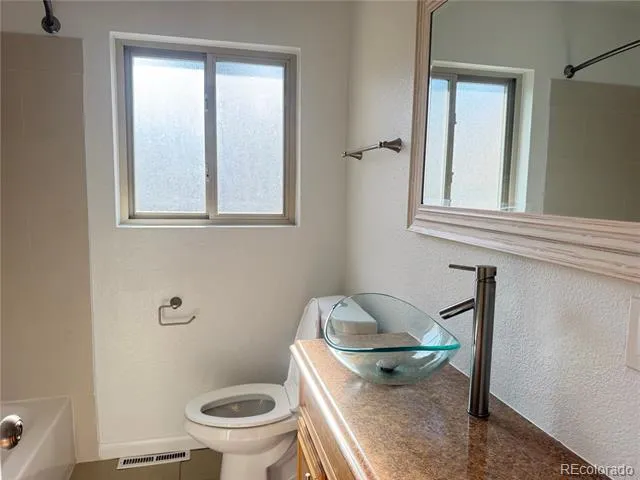 1223 S Eaton Street Denver, CO 80232