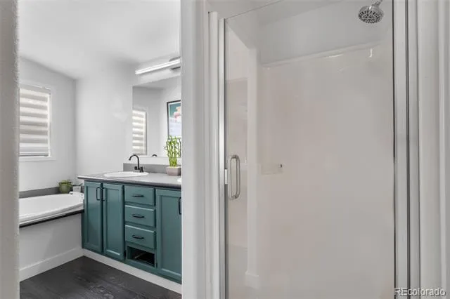 1436 Knox Court Denver, CO 80204