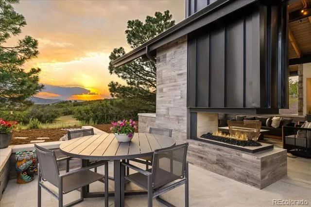 1950 W Wolfensberger Court Castle Rock, CO 80109