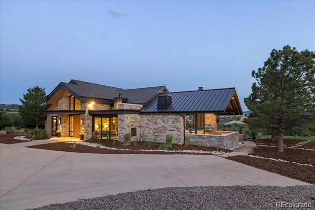 1950 W Wolfensberger Court Castle Rock, CO 80109