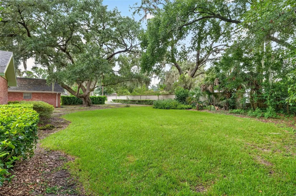 2011 SE 14TH LANE ocala, FL 34471