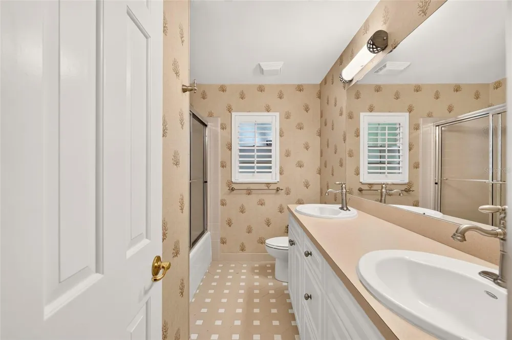 2011 SE 14TH LANE ocala, FL 34471