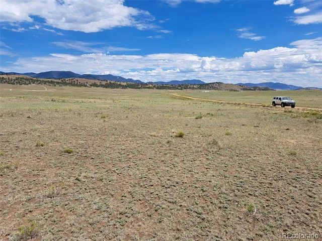 389 Park Road Hartsel, CO 80449