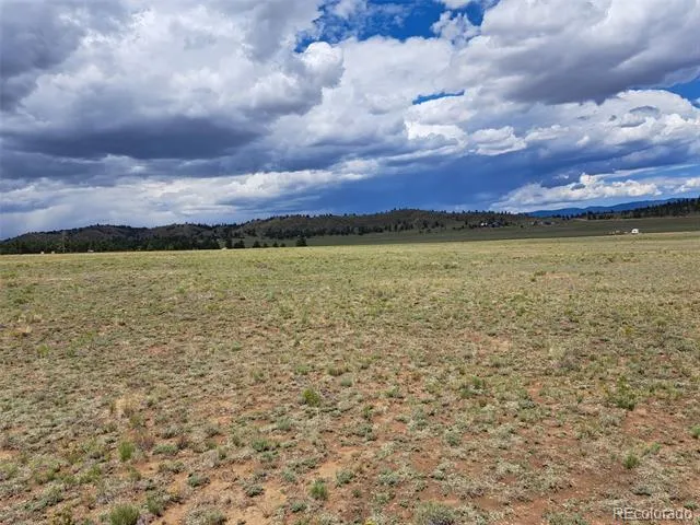 389 Park Road Hartsel, CO 80449