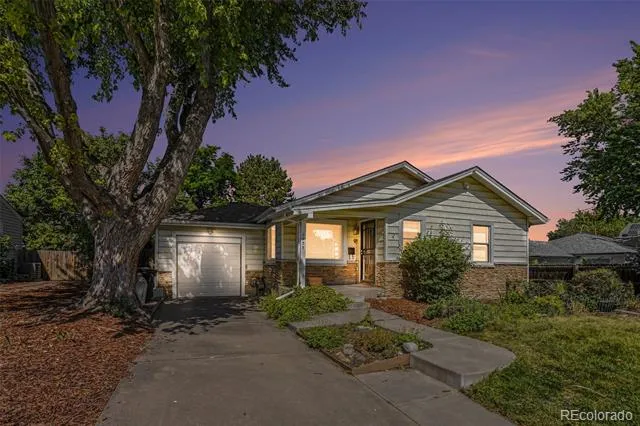 2935 S Clermont Drive Denver, CO 80222