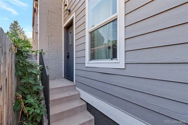 1581 S Ogden Street Denver, CO 80210