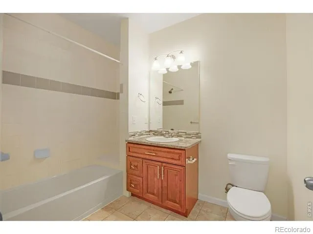 804 Summer Hawk Drive #6301 Longmont, CO 80504