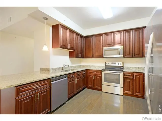 804 Summer Hawk Drive #6301 Longmont, CO 80504