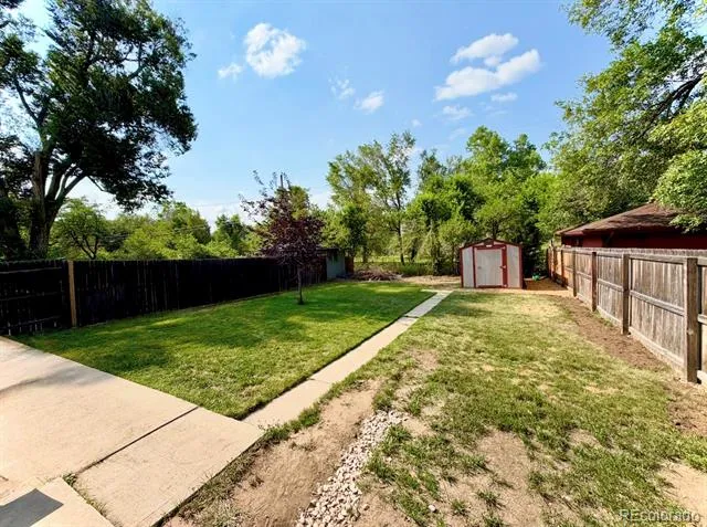 9725 W 41st Avenue Wheat Ridge, CO 80033
