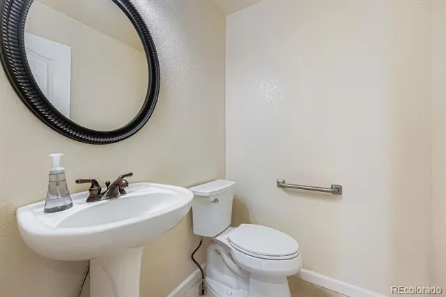 22754 E Rowland Drive Aurora, CO 80016