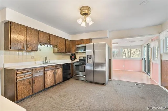 4096 London Lane Colorado Springs, CO 80916