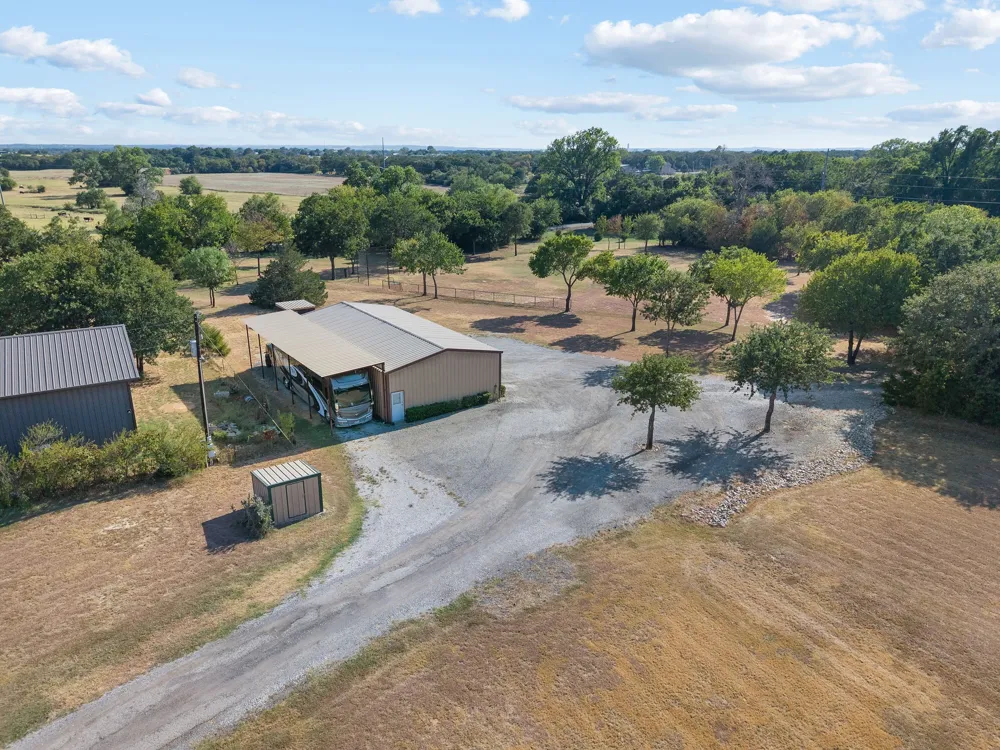 830 County Road 4797 Springtown, TX 76082