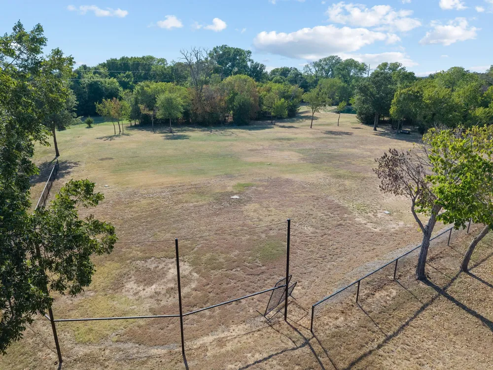 830 County Road 4797 Springtown, TX 76082