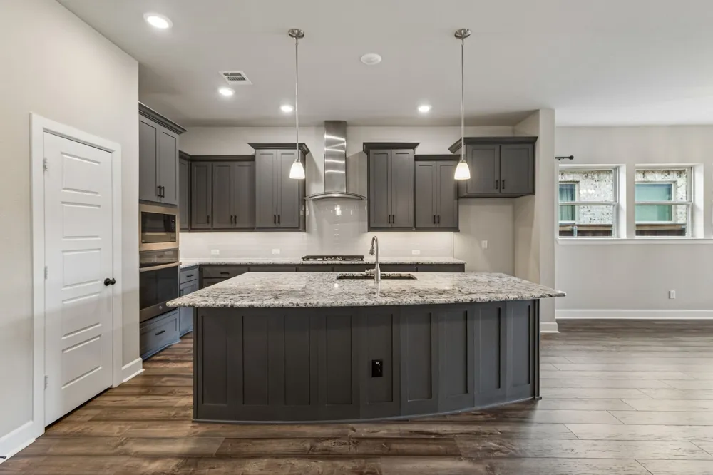 4717 Beaver Creek Drive Arlington, TX 76005