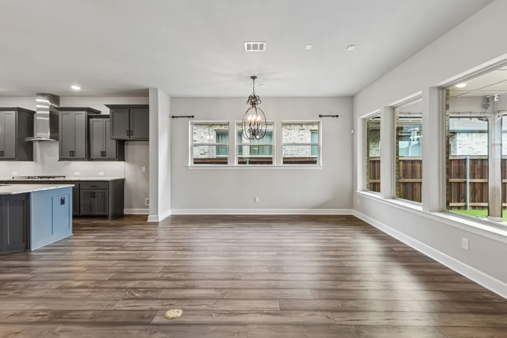 4717 Beaver Creek Drive Arlington, TX 76005
