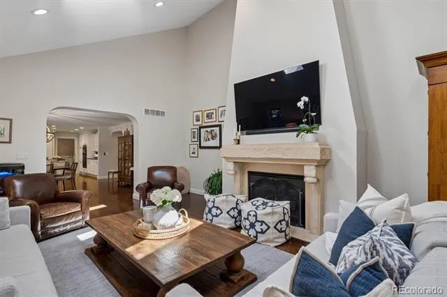 6452 E Radcliff Avenue Englewood, CO 80111