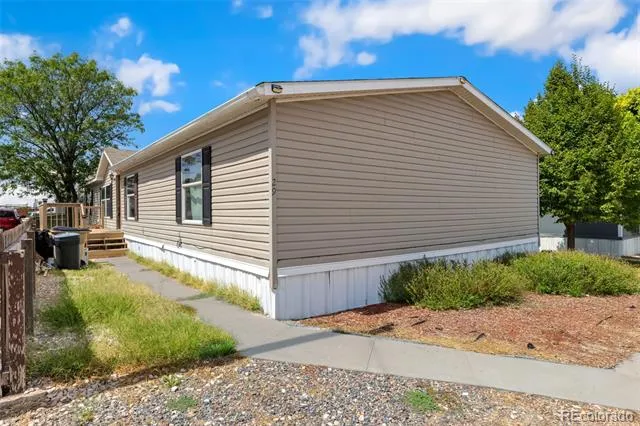 218 Grape Street Hudson, CO 80642