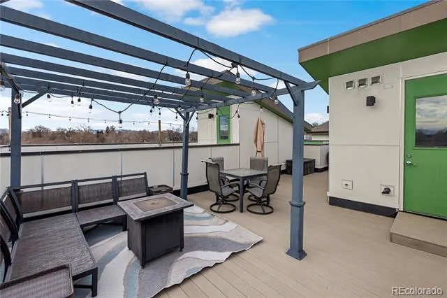 2211 Eliot Street Denver, CO 80211