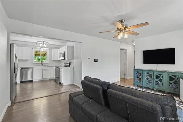 152 Rose Drive Colorado Springs, CO 80911