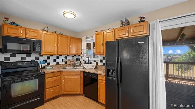 1961 Pepperwood Drive Colorado Springs, CO 80910