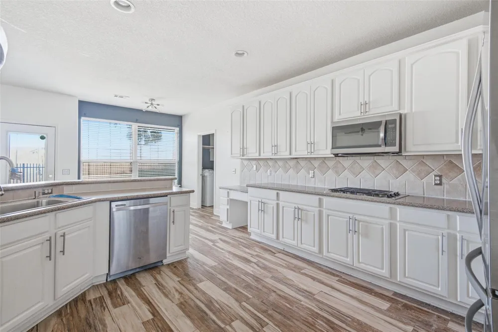 11602 Canyon Mills Drive Houston, TX 77095