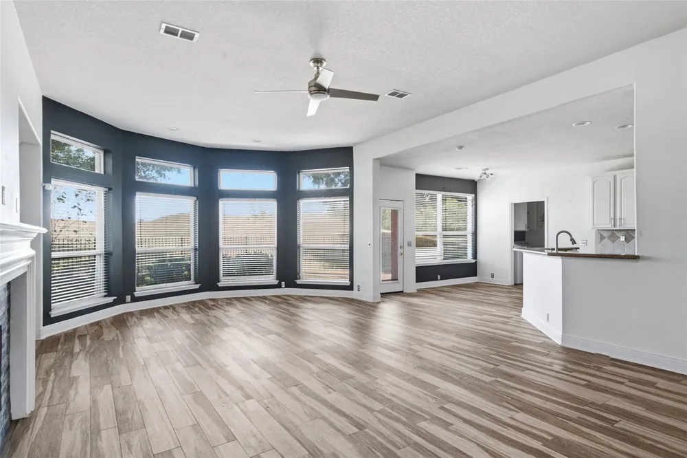 11602 Canyon Mills Drive Houston, TX 77095