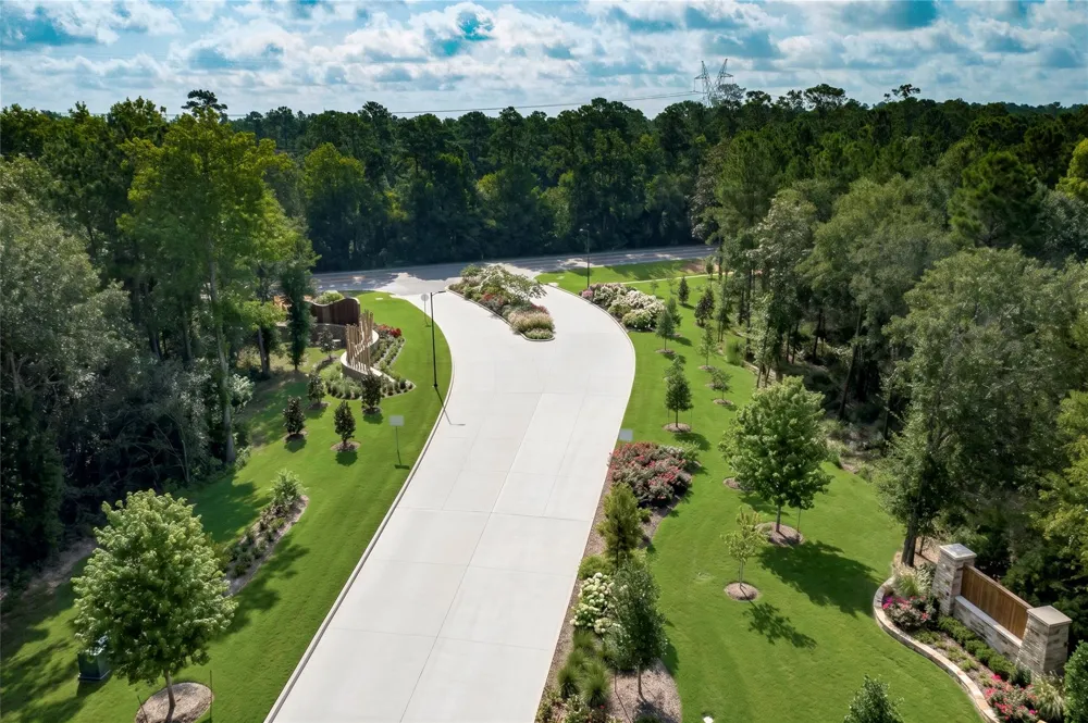 5758 Wild Iris Drive Magnolia, TX 77354