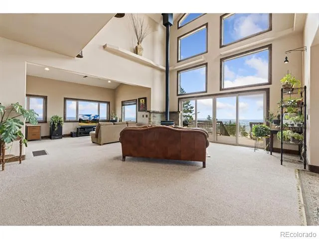 801 Hernia Hill Trail Bellvue, CO 80512
