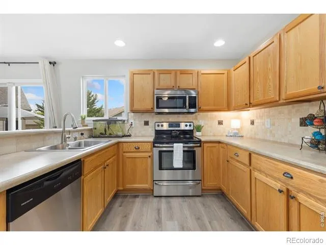 2122 Redhead Drive Johnstown, CO 80534