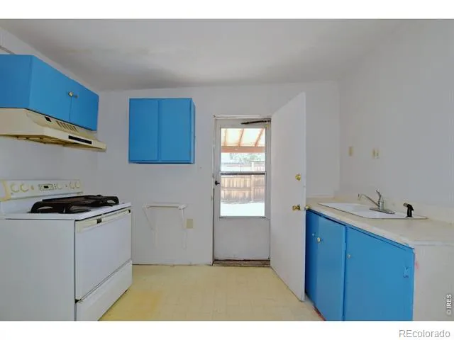 913 4th Street Greeley, CO 80631