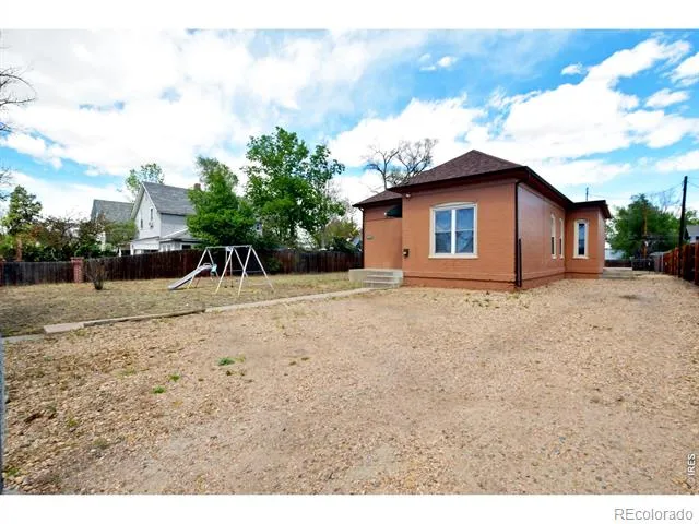 913 4th Street Greeley, CO 80631