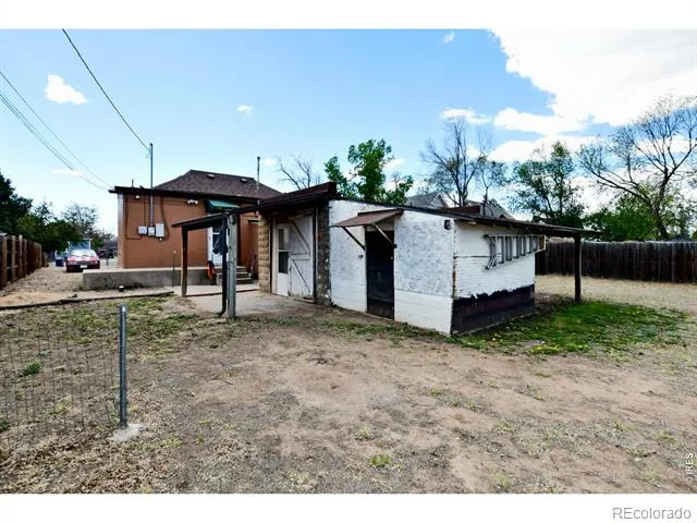 913 4th Street Greeley, CO 80631