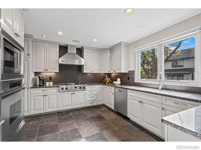 7126 Cedarwood Circle Boulder, CO 80301