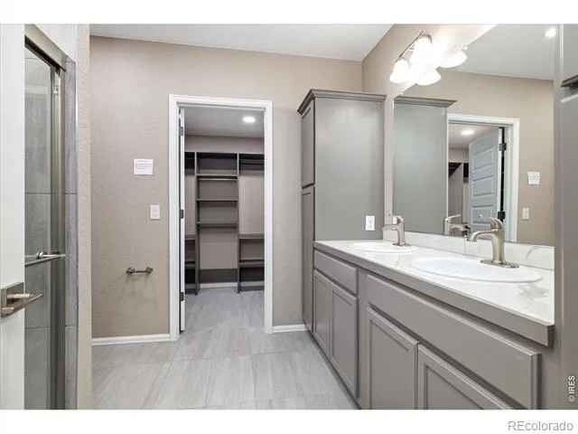 6725 Mentha Drive Castle Rock, CO 80108