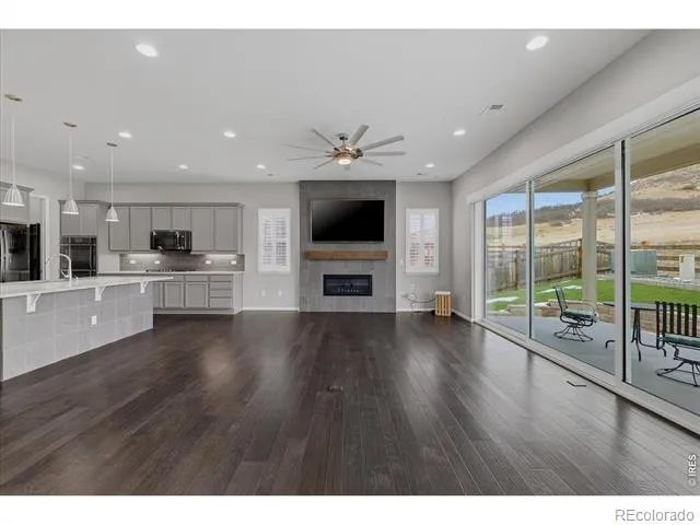 6725 Mentha Drive Castle Rock, CO 80108