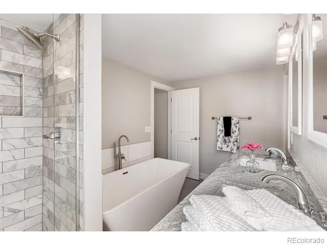 4035 Batavia Place Denver, CO 80220